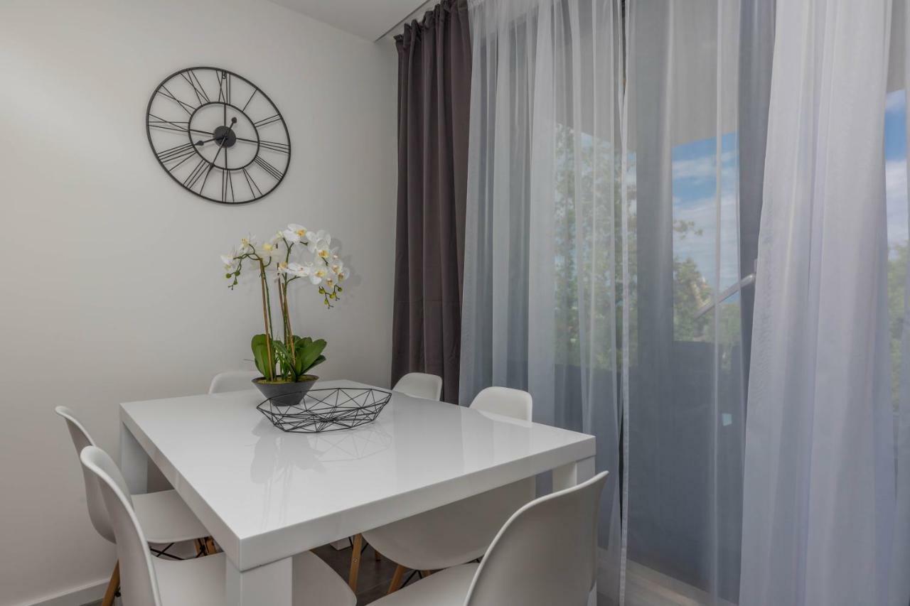 Apartments Ines سيلتسي المظهر الخارجي الصورة